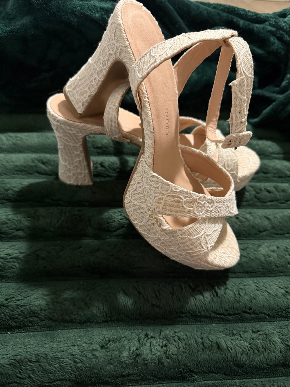 Chinese Laundry Women’s Lace Platform Sandals in Ivory Ankle Strap Heels - Picture 2 of 6